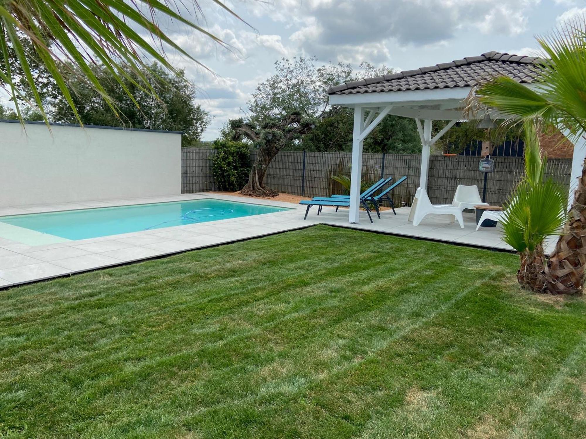 Jolie Maison Proche De Toulouse Lherm  Bagian luar foto